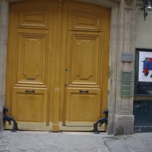 Porte cochère Paris Laiton Rue Volney AM JUNG PAUL